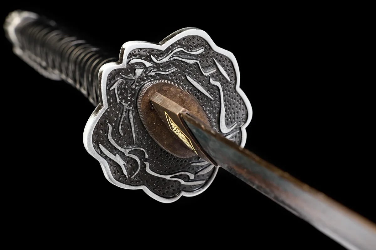 Braise Dorée - Katana Forge a la Main en Acier a haute teneur en carbone 1095 - Image 2