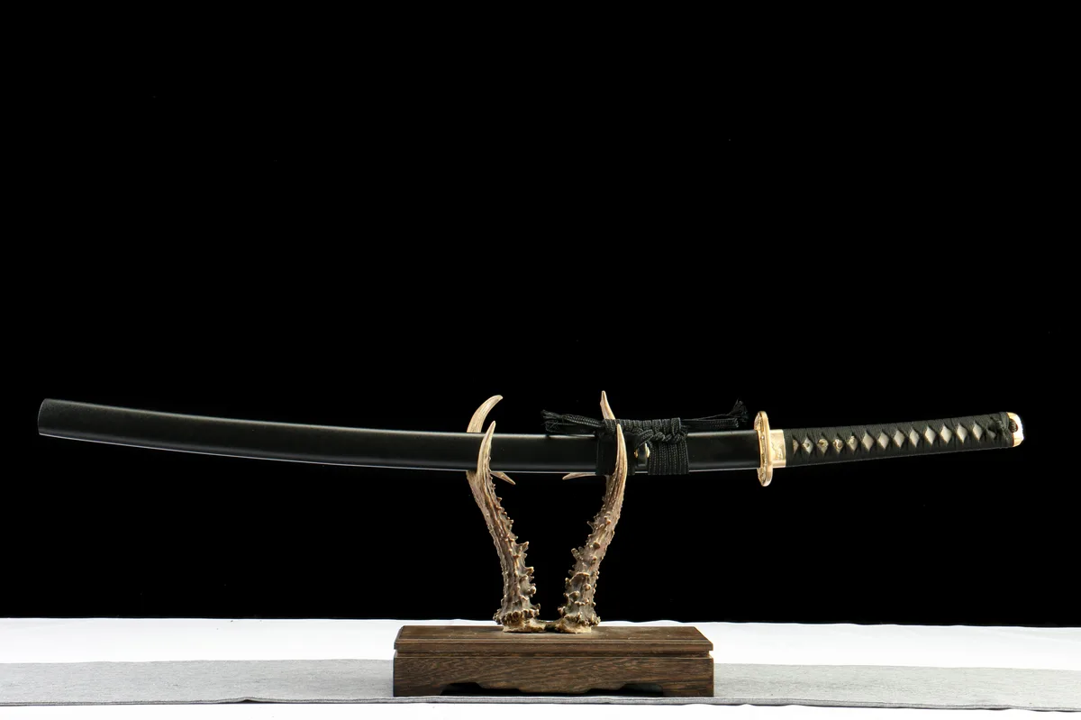 Ravin des Ténèbres - Katana Forge a la Main en Acier a outils T10