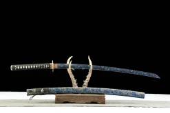 Alternative view of Calme Nocturne - Katana Forge a la Main en Acier au carbone 1045
