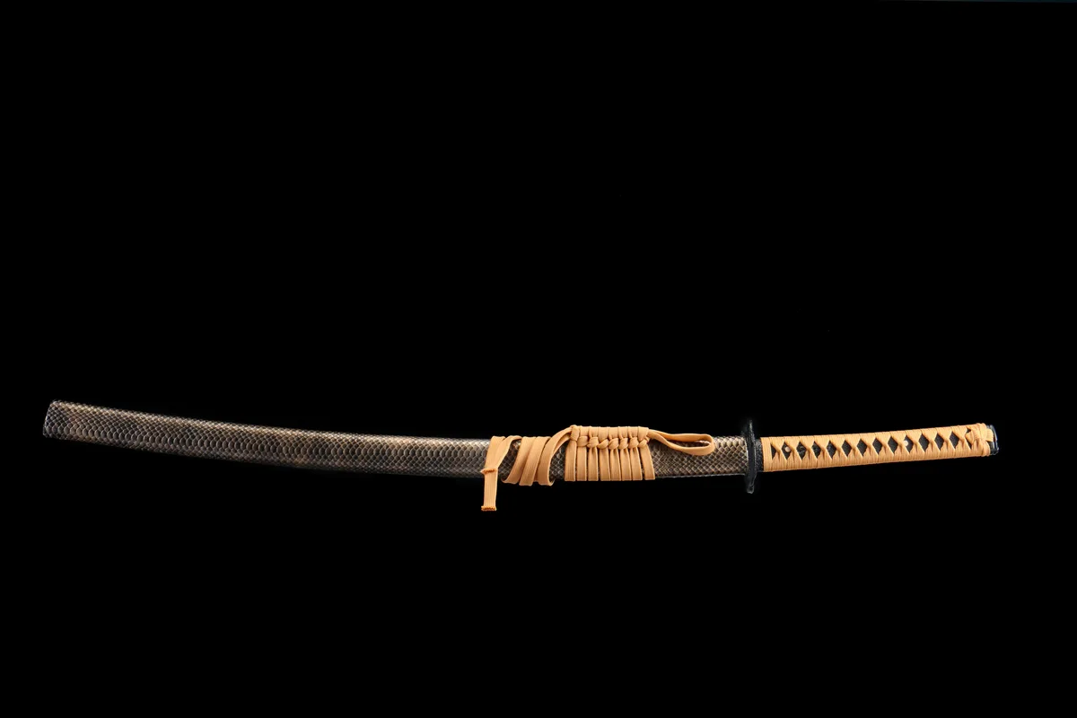 Ombre du Cygne Solitaire - Katana Forge a la Main en Acier au carbone 1045 - Image 3