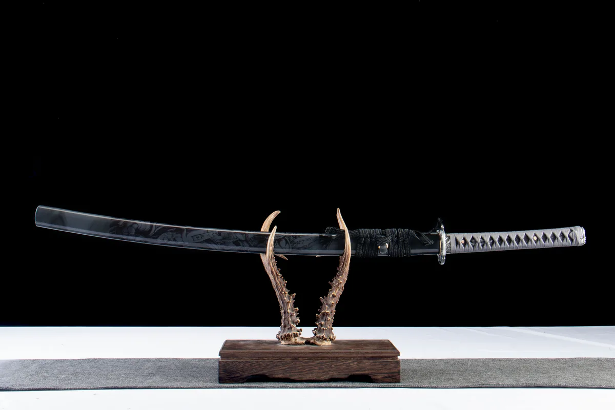 Aile Céleste - Katana Forge a la Main en Acier au carbone 1065