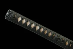 Alternative view of Brume Noire - Katana Forge a la Main en Acier au carbone 1065