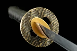 Alternative view of Fer Noir - Katana Forge a la Main en Acier au carbone 1065