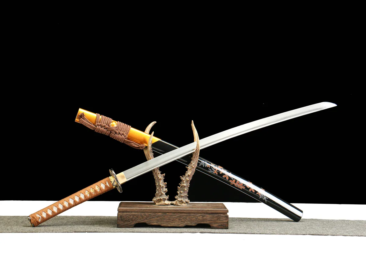 Floraison d'Automne - Katana Forge a la Main en Acier au carbone 1065 - Image 3