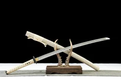 Alternative view of Orchidée Silencieuse - Katana Forge a la Main en Acier au carbone 1065
