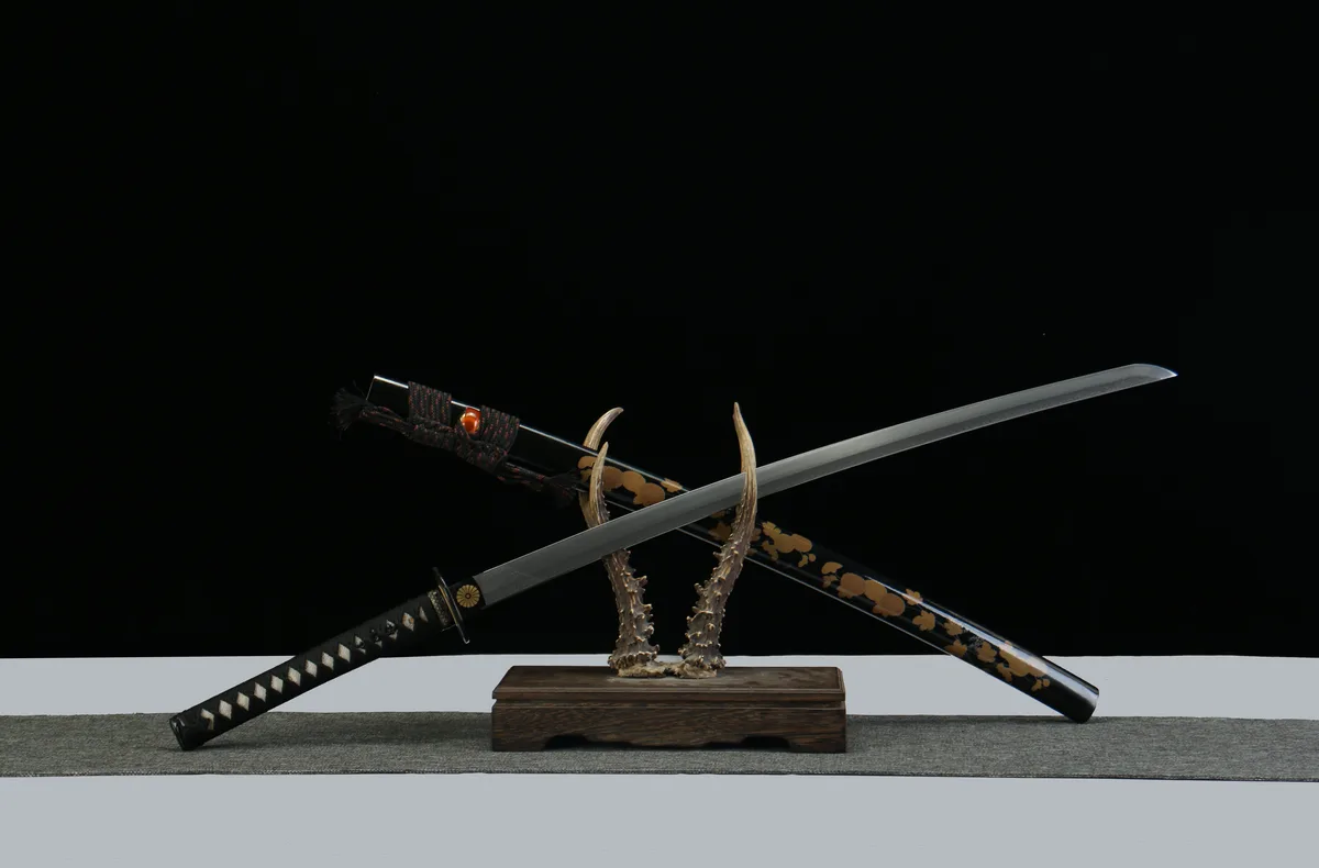 Lune en Fleurs - Katana Forge a la Main en Acier Damas - Image 3