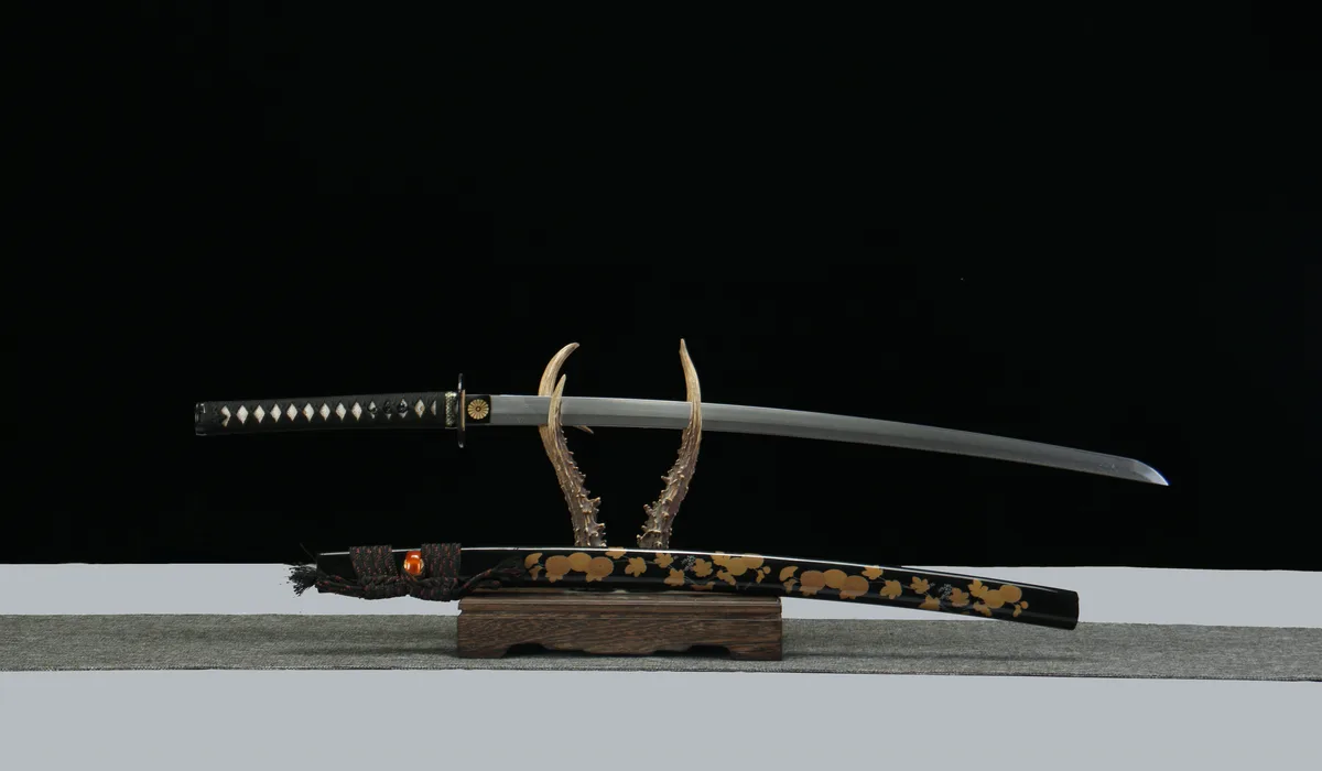 Lune en Fleurs - Katana Forge a la Main en Acier Damas - Image 4