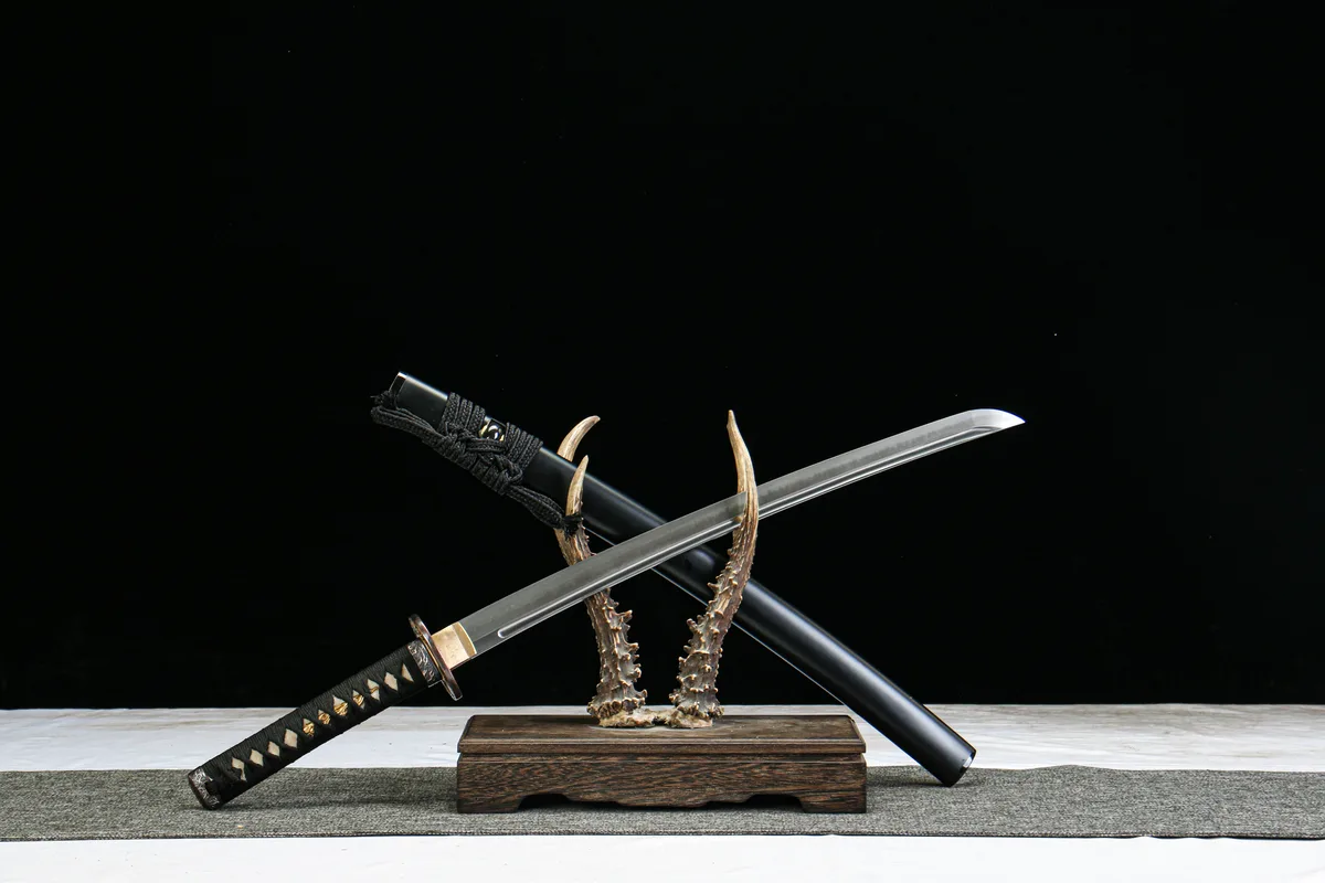 L'Ascension du Dragon - Wakizashi Forge a la Main en Acier a outils T10 - Image 4